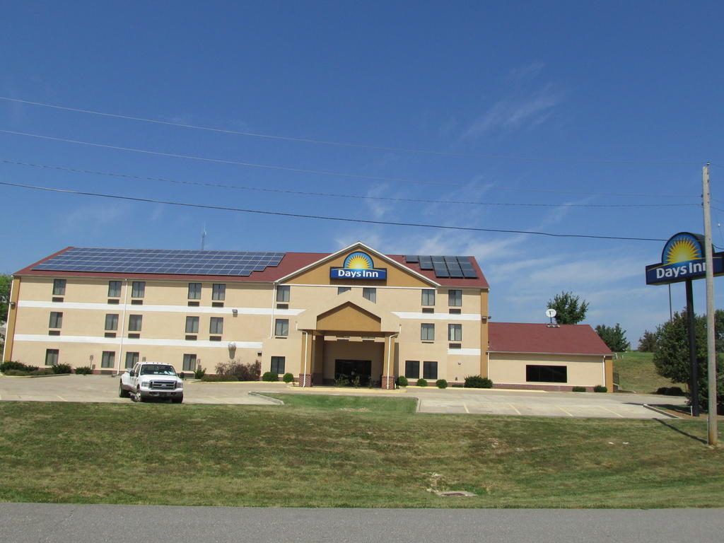 Days Inn By Wyndham Jefferson City Exterior photo
