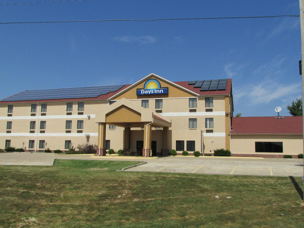 Days Inn By Wyndham Jefferson City Exterior photo